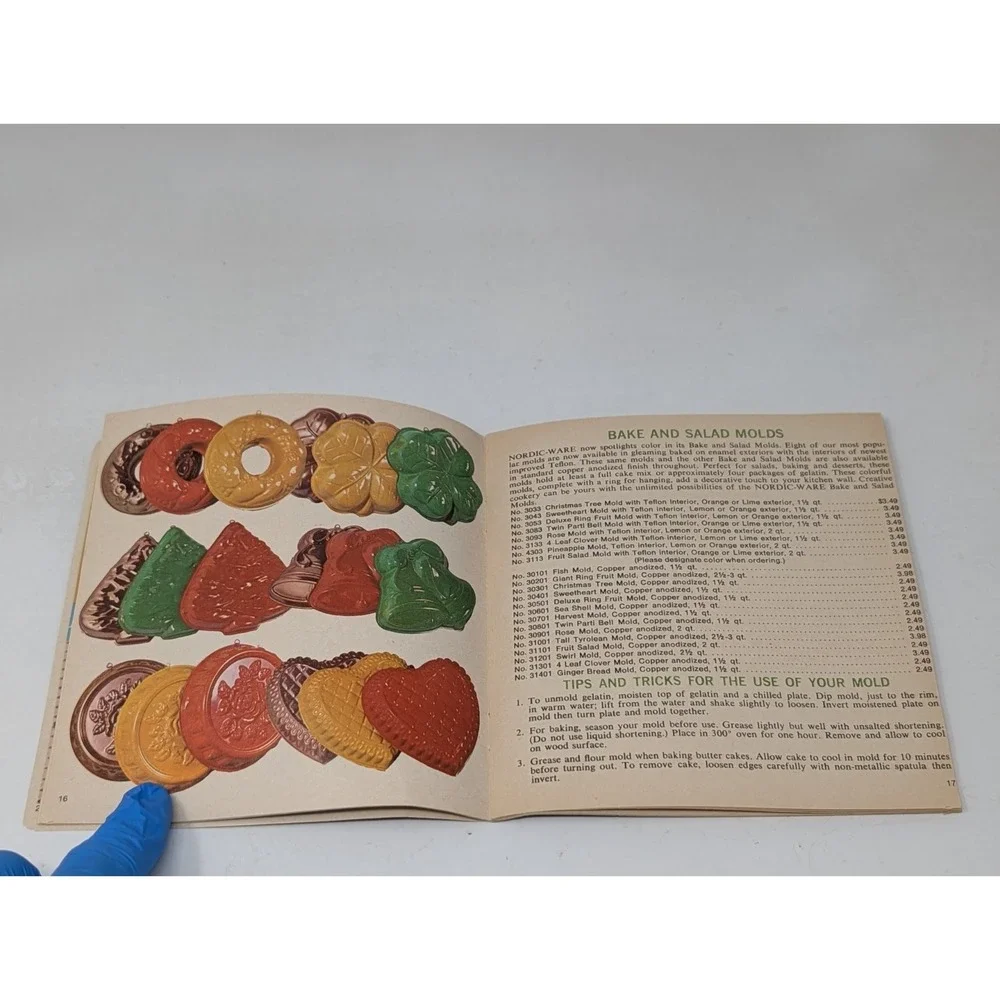 Nordic‎ Ware Unusual Old World & American Recipes Booklet 1970s Cookbook Dessert